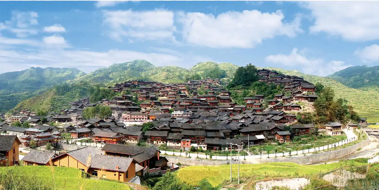 今天，《人民日報》頭版頭條關(guān)注貴州